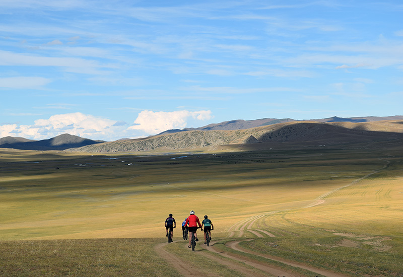 Cycling-and-Kayaking-Orkhon-river1